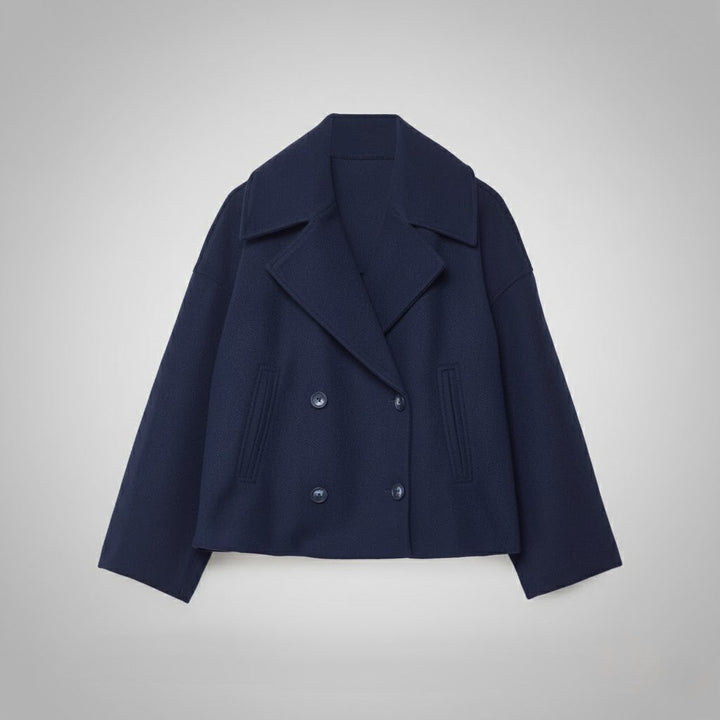 Damen Kurzmantel Magdalena – Passt perfekt zur Jeans oder eleganten Hose.
