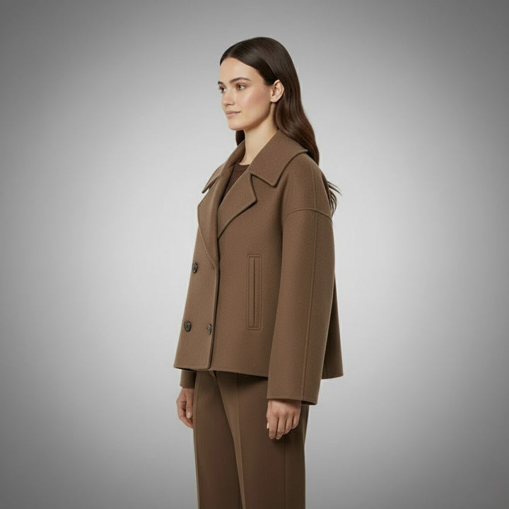 Damen Kurzmantel Magdalena – Komfort trifft auf elegantes Design.