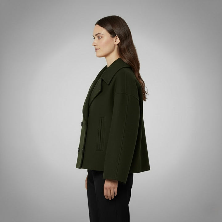 Stilvoller Damen Kurzmantel Magdalena – Ein Must-have für die Garderobe.