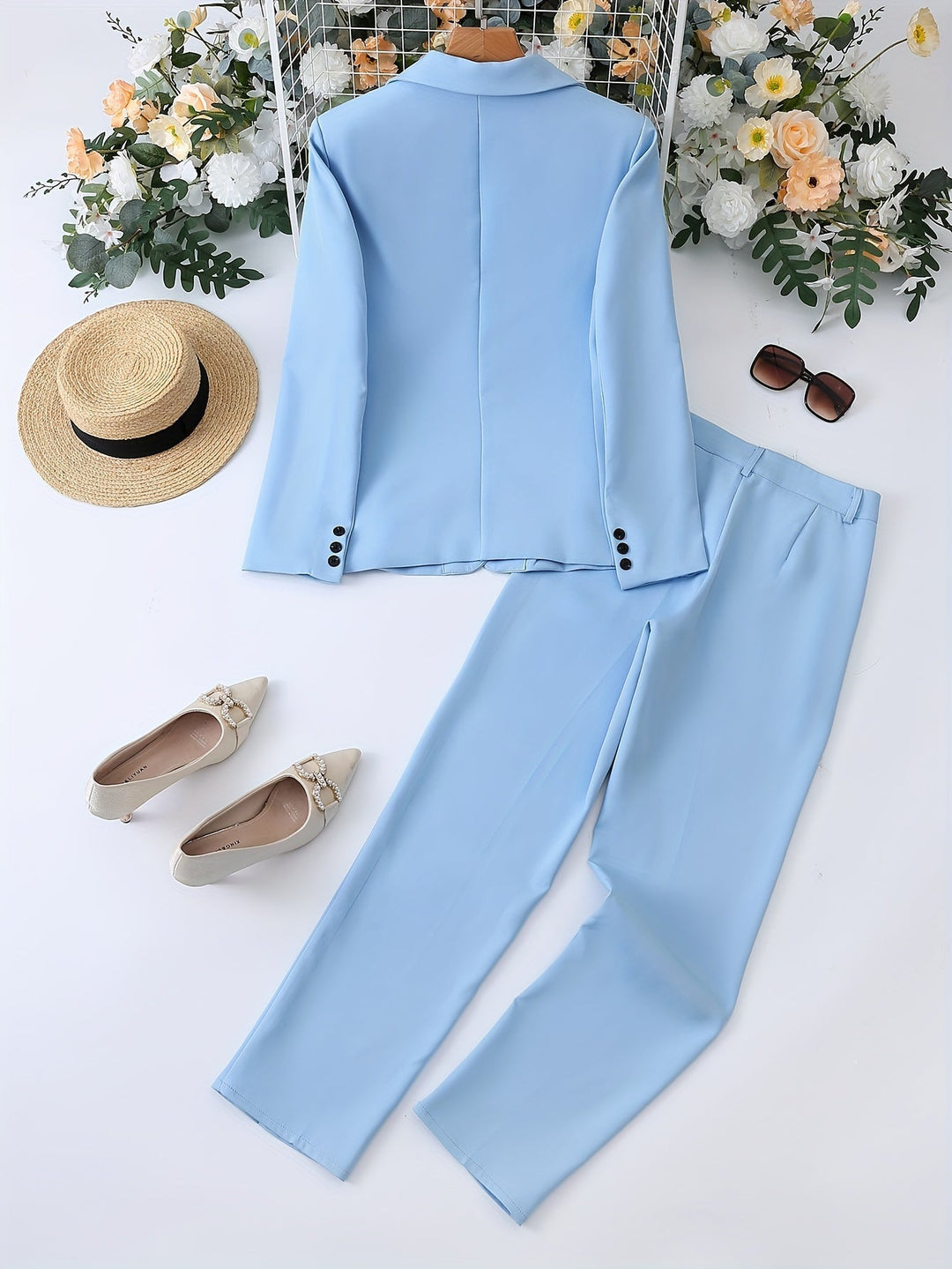 Moderner Damen Blazer Langarm mit Reverskragen. Eleganter Schnitt für Business & schicke Freizeit-Looks.