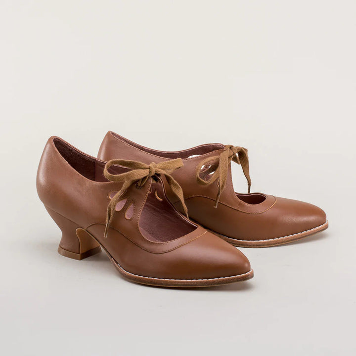 Eleganter Damen Pumps mit hohem Absatz, Fußgewölbestütze und rutschfester Sohle für Komfort den ganzen Tag.
