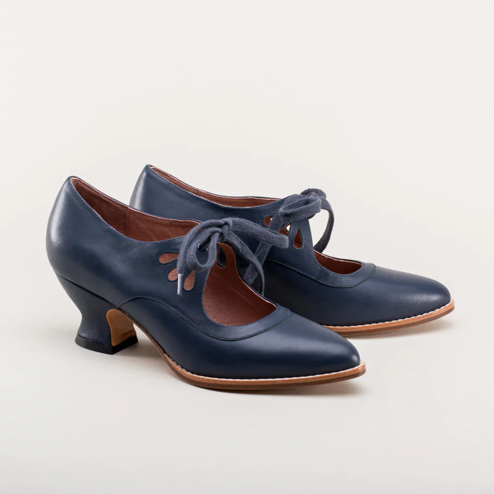 Komfortable hochhackige Damenschuhe mit integrierter Fußgewölbestütze für langanhaltenden Tragekomfort.