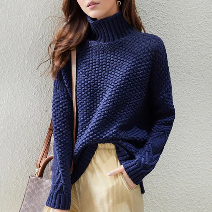 Vielseitiger Damen Zopfmuster Rollkragenpullover, ein elegantes und gemütliches Oberteil für Freizeit im Frühling.