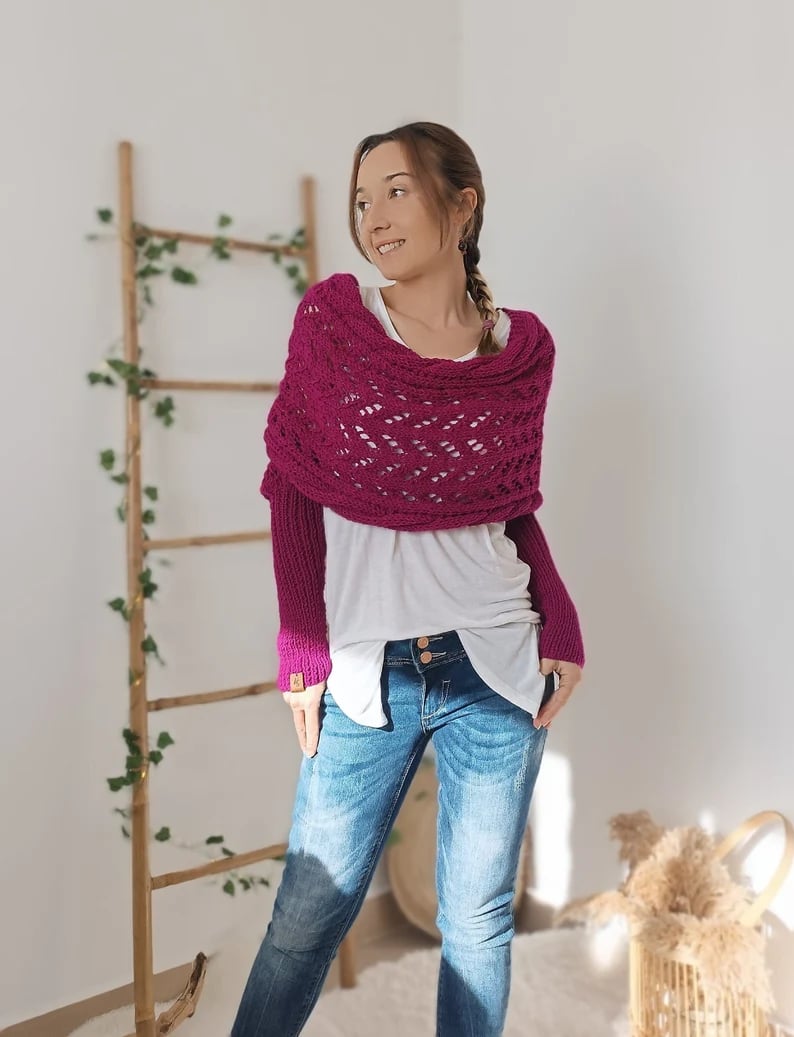 Vielseitiger Damen Schal, weich, warm & kuschelig, ein unverzichtbares Accessoire für die Wintermode.