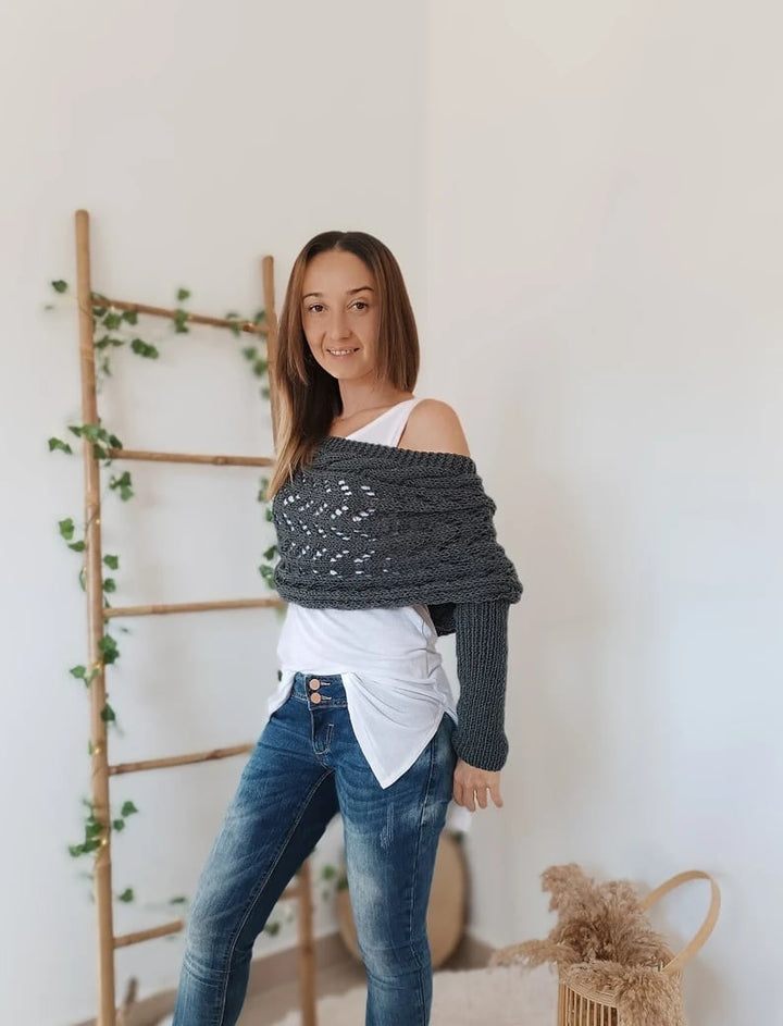 Schicker Damen Strickschal, kuschelig und warm, für einen eleganten Look in der Wintermode.