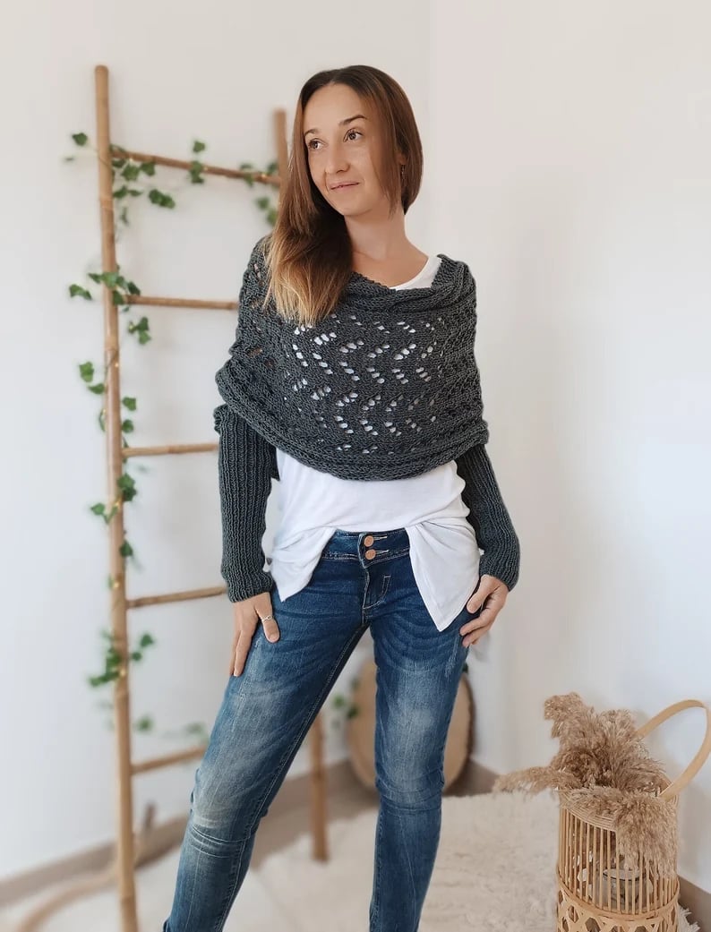 Damen Accessoire: Weicher, eleganter Schal, vielseitig kombinierbar, ideal für Herbst & Winter.