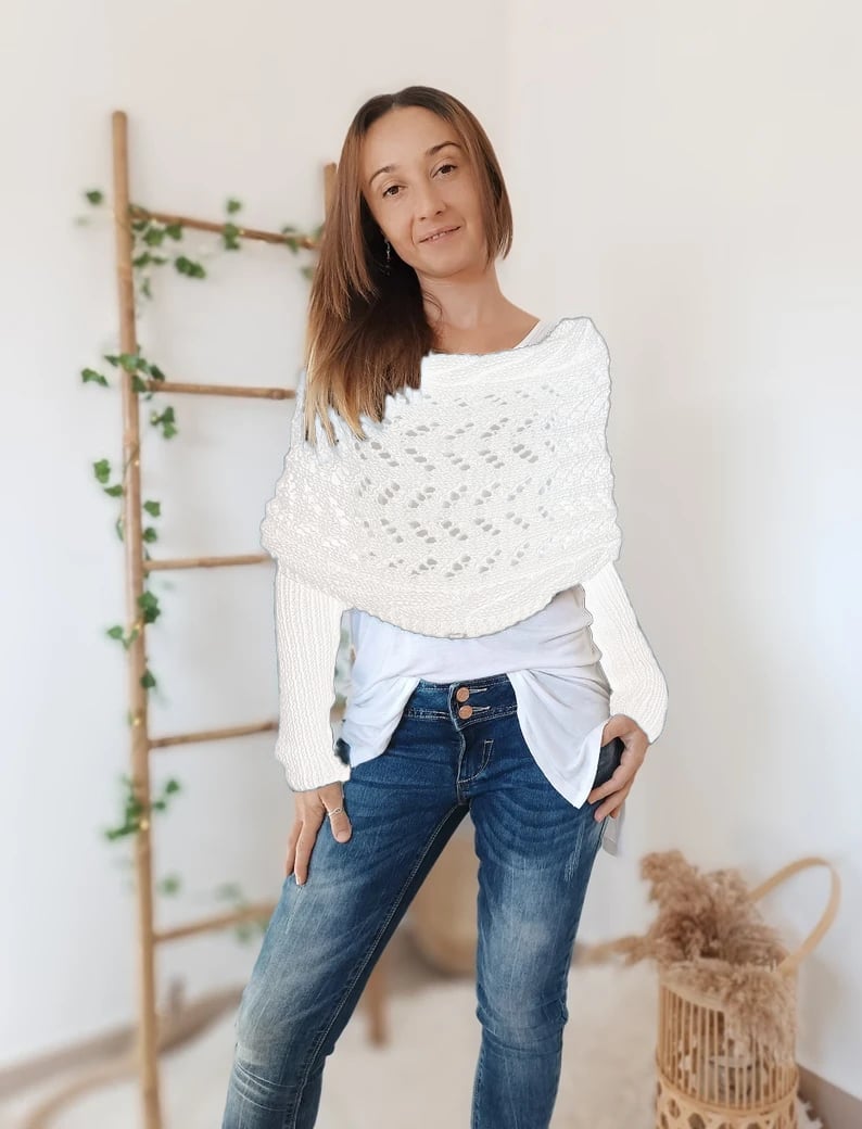 Klassischer Damen Schal, elegant und kuschelig, die perfekte Ergänzung für jedes Outfit.