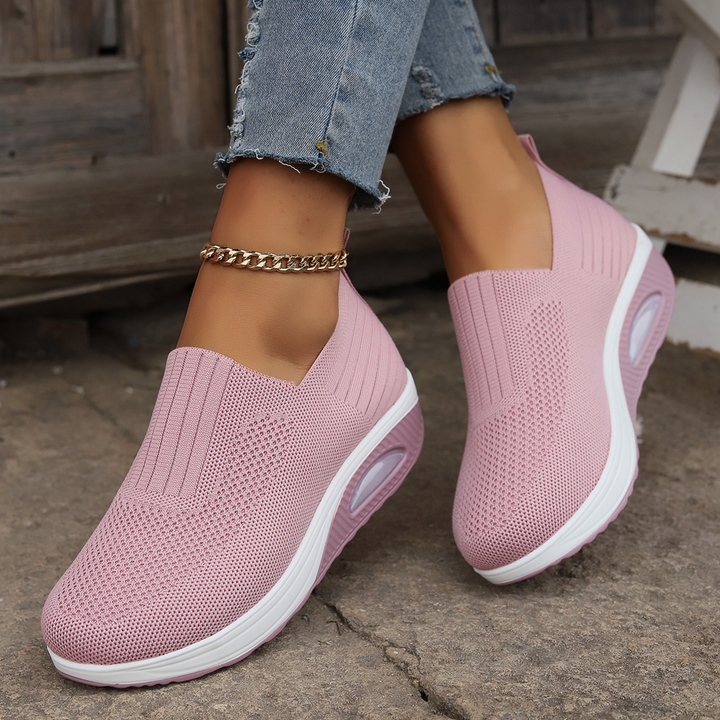 Damen Sneaker mit Komfort-Technologie, aus Mikrofaserleder, perfekt für Schmerzlinderung & elegantes Styling.