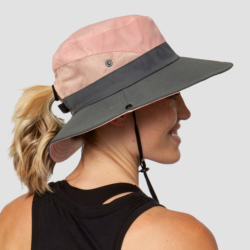 Schicker Damen Strandhut mit UV-Schutz, faltbar & leicht. Perfekt für den Sommerurlaub.