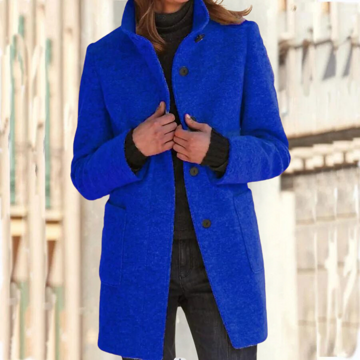 Ganzjahresmantel für Damen: Klassischer Stil und modische Eleganz