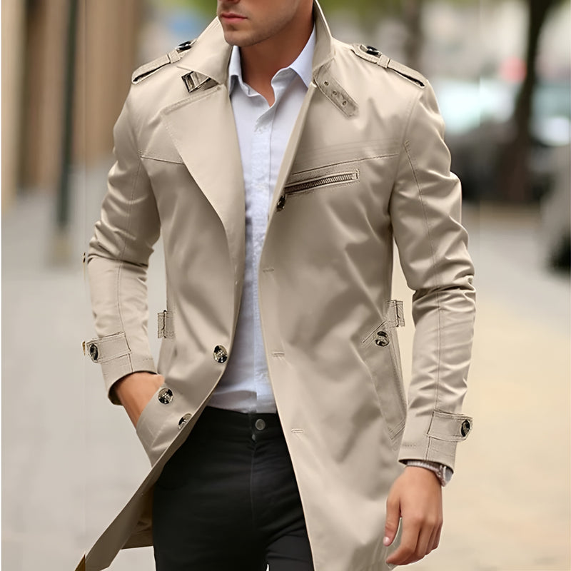 Eleganter Damen Trenchcoat mit Gürtel in klassischem Design für einen zeitlosen und stilvollen Look.
