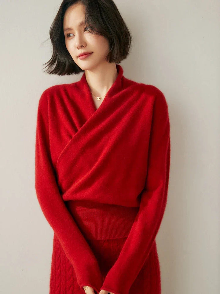 Femininer Wickelpullover in Feinstrick-Qualität, bequem & modisch.