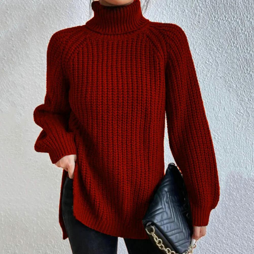 Eleganter Damen Winter Rollkragenpullover aus Rippstrick, figurbetont & warm. Perfekt für stilvolle Damenmode.