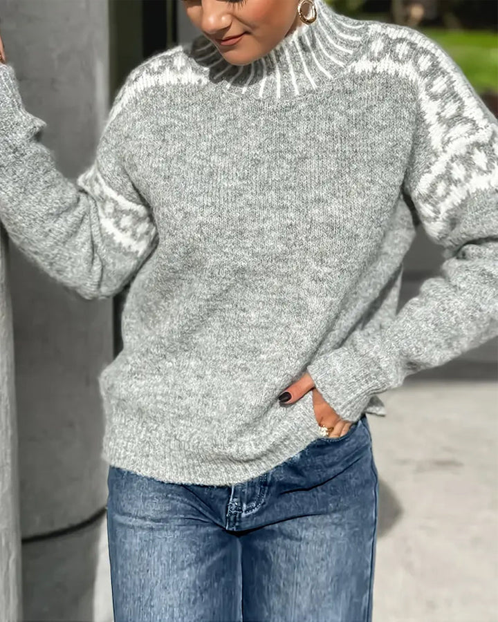 Warmer, kuscheliger Damen Winterpullover mit Rollkragen und elegantem Muster, perfekt für kalte Tage.