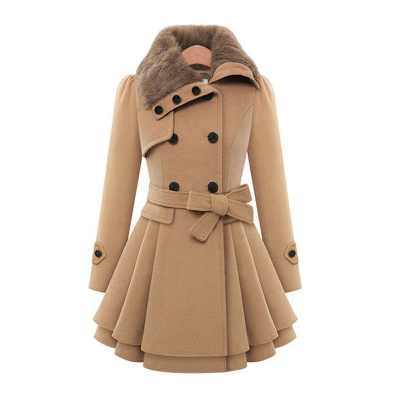 Eleganter Damen Wintermantel, mittellang, einreihig, Reverskragen in Beige. Perfekt für Business & Freizeit.