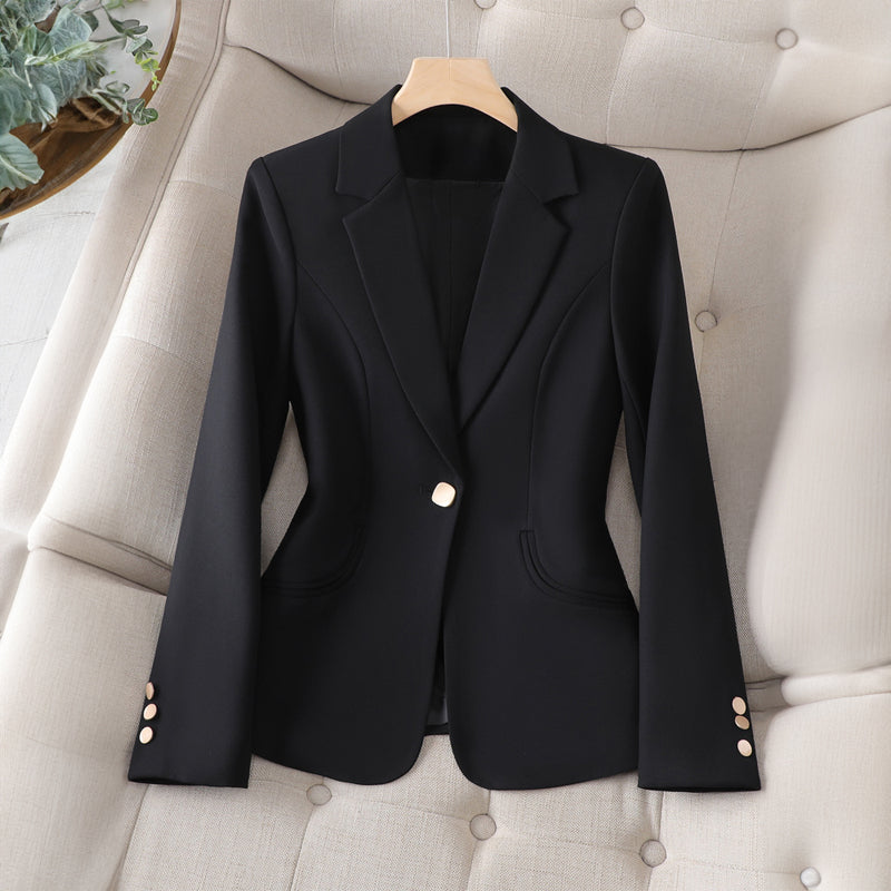 Eleganter Damenblazer mit Reverskragen für Business & Freizeit. Stylische Übergangsjacke für vielseitige Looks.