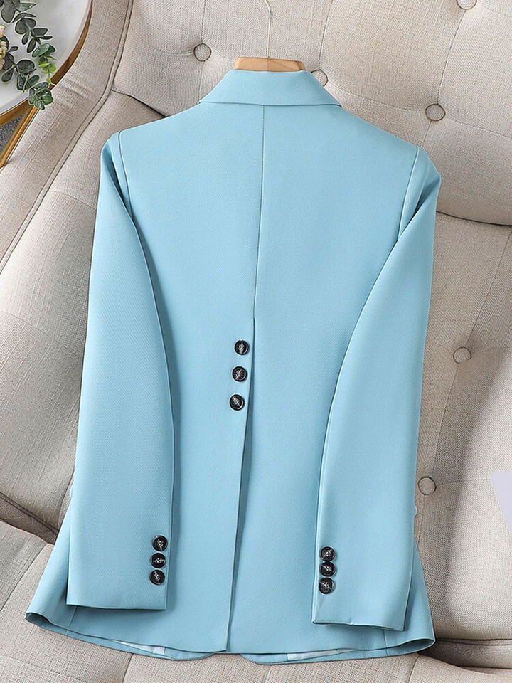 Klassischer Einreiher Damenblazer, tailored fit. Eleganter Business-Look für Büro & Abendgarderobe. Stilvoll & formell.