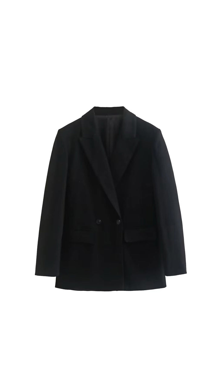Stilvoller taillierter Damenblazer in Longline-Passform, ideal für Businesskleidung und formelle Anlässe.