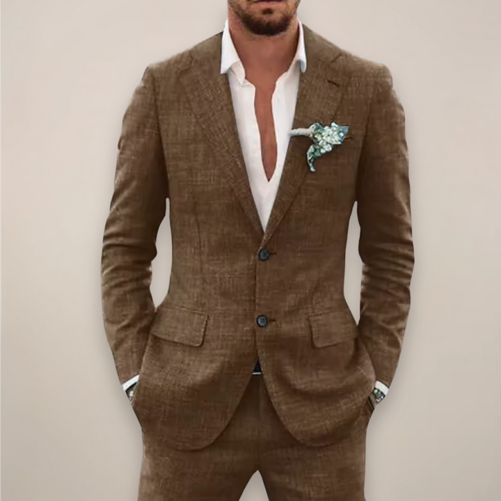 Festlicher Herren Einreiher Anzug Set. Moderner Zweiteiler für stilvolle Eleganz bei Hochzeiten & Sommerpartys.
