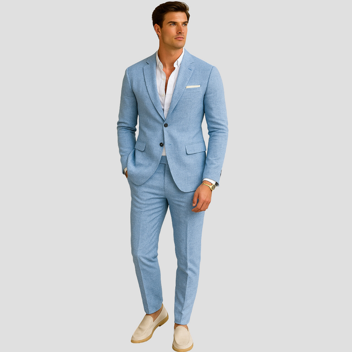 Mann trägt eleganten Slim Fit Herren Frühlingsanzug, perfekten Zweiteiler für Business, Büro und festliche Anlässe.