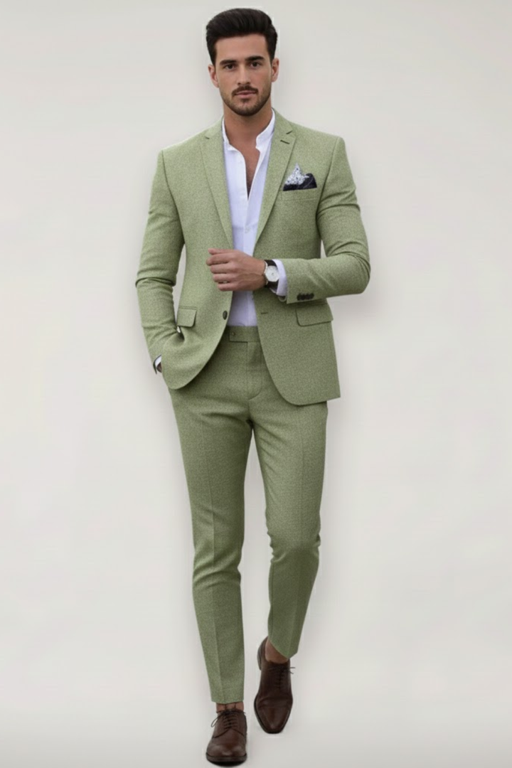 Hochwertiger Slim Fit Business Anzug für Herren, ideal für Frühling. Modernes Design, perfekt für Büro & festliche Events.