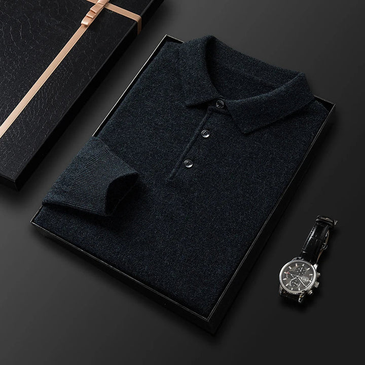 Moderner Herren Strick Polo Pullover als vielseitiges Basic-Langarmshirt für Herrenmode.