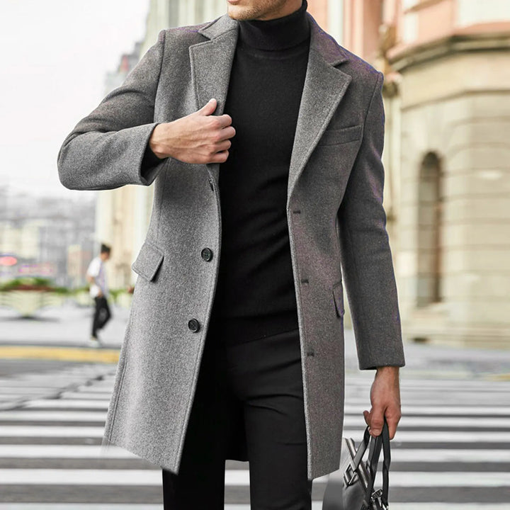 Eleganter Herren Wintermantel für Stil und Wärme, ideal für Business & Freizeit. Klassische Herrenmode Oberbekleidung.