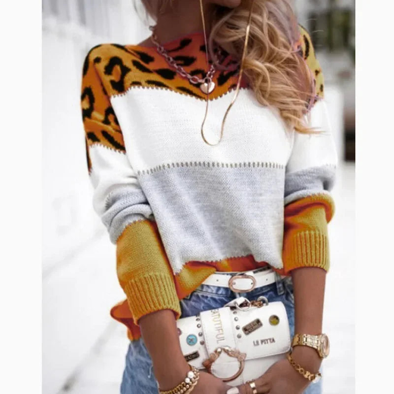 Kuscheliger Damen Strickpullover mit Rollkragen, warm & elegant, perfekt für Winter-Outfits.