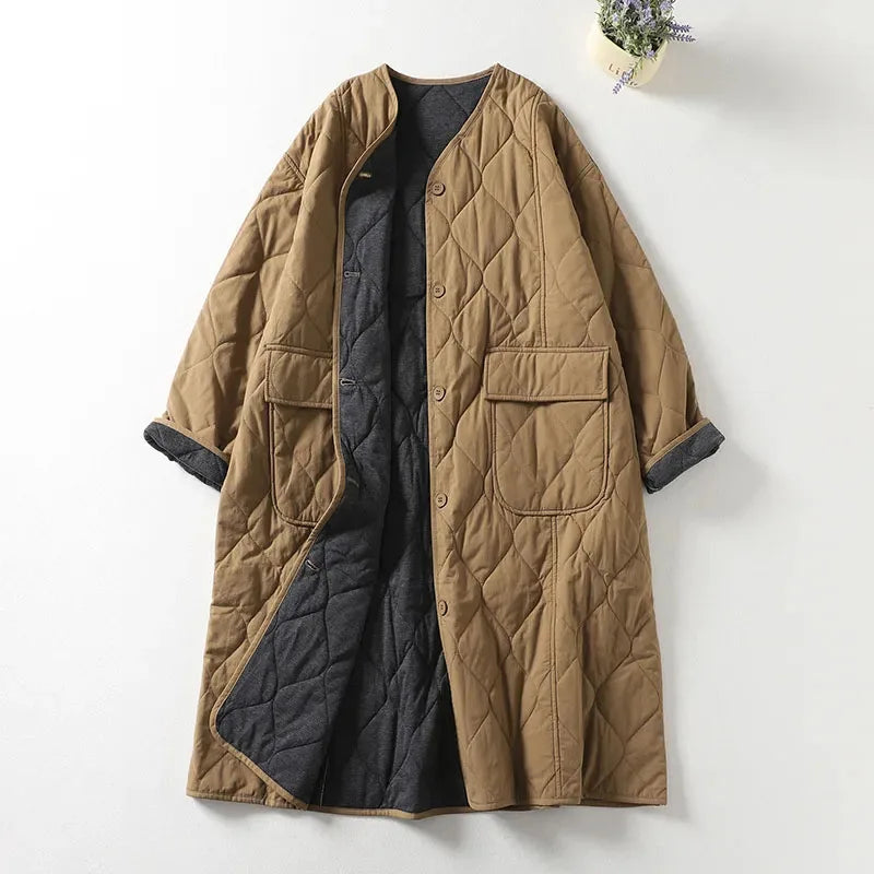 Komfortabler und warmer Damen-Wintermantel, leichter Steppmantel mit modernem Design für kalte Tage.