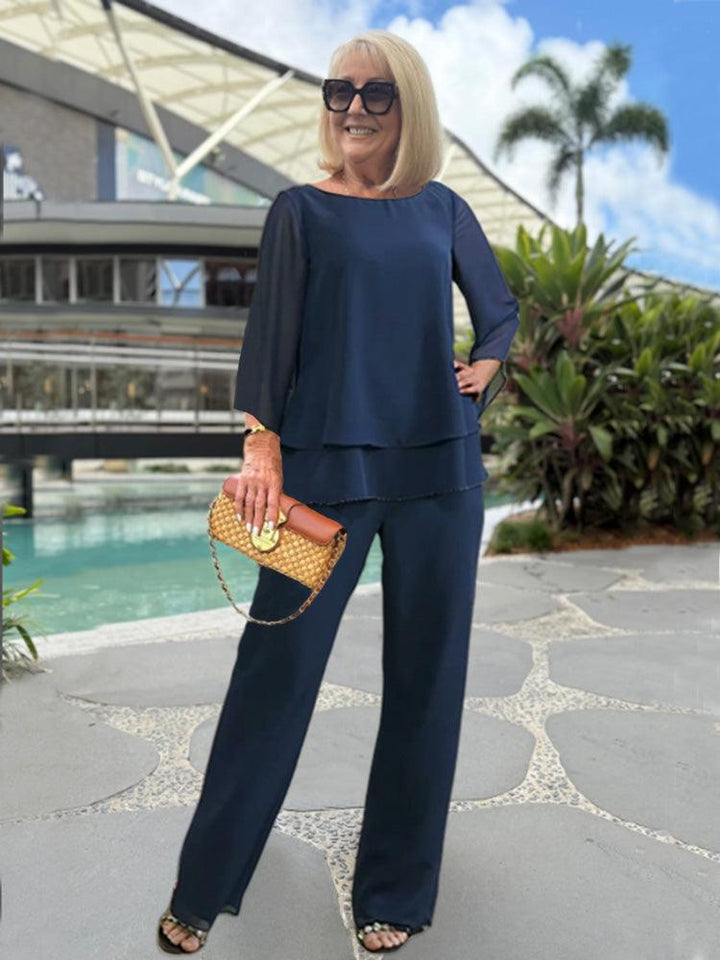 Komfortables, festliches Damen Sommer Zweiteiler Hosen-Set in Blau. Ideal für elegante Sommeroutfits.