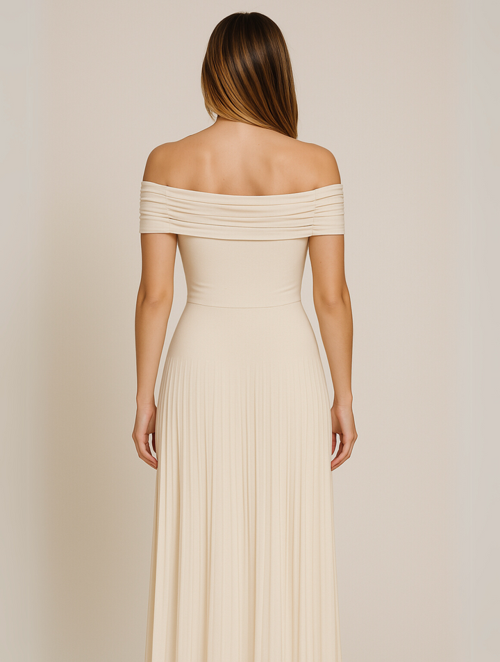 Edles Falten-Maxikleid für Damen. Plissiertes Abendkleid, langärmlig, perfekt für elegante Party & Feiern.
