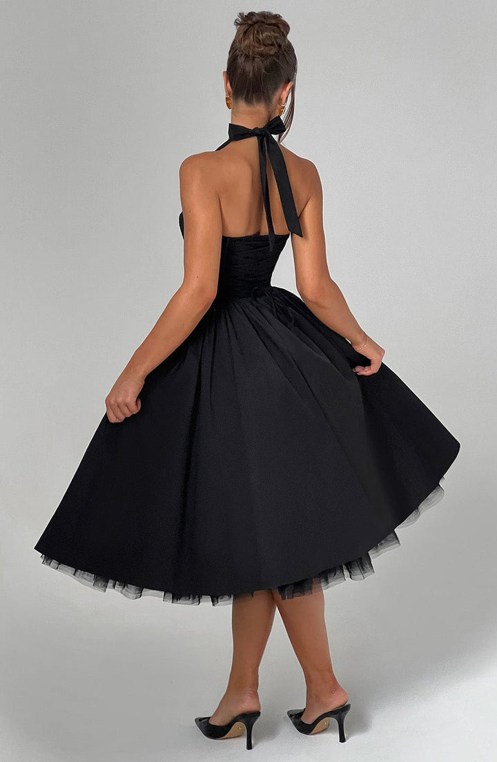 Elegantes Frauen Halterkleid in Midilänge, das ideale festliche Outfit für besondere Tage.