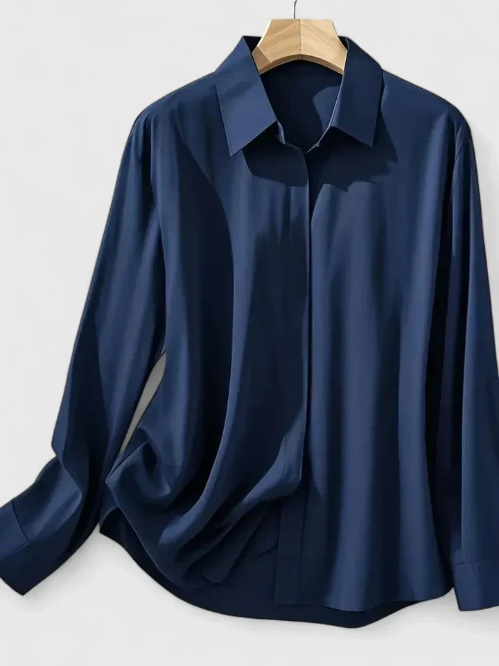 Minimalistisches graues Damen Langarmtop, schlicht und vielseitig.