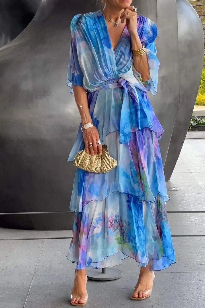 Elegantes Damen Maxikleid Laura in fließendem Design, perfekt für festliche Anlässe.