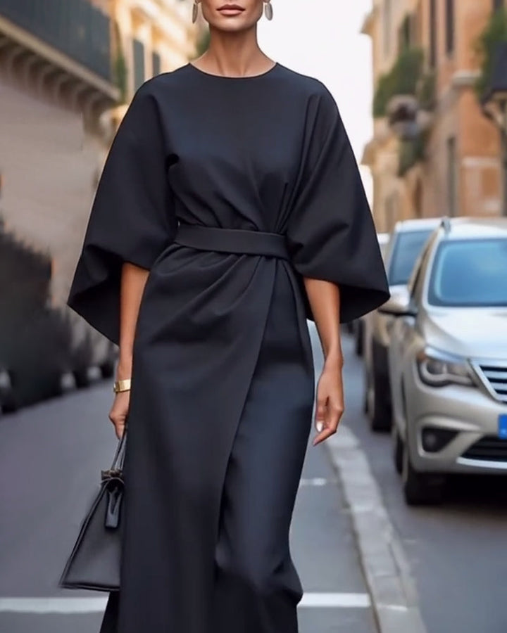 Elegantes Damen Midi-Kleid mit weiten Ärmeln und Taillengürtel. Perfekt für Freizeit & Frühling.