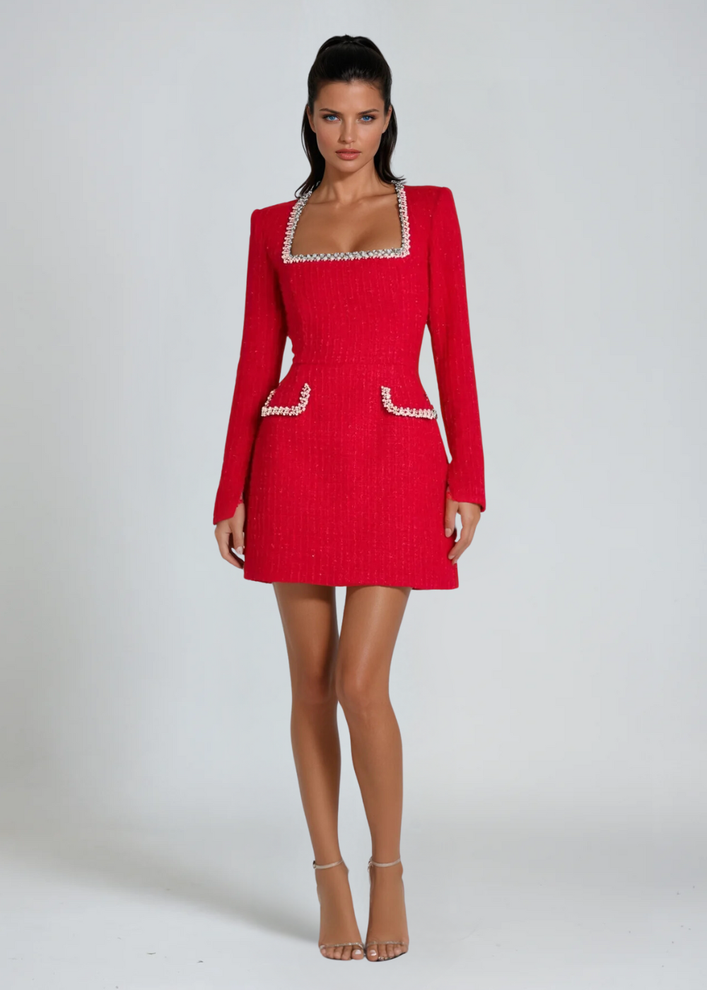 Chices, stilvolles Damen Minikleid, perfekt als elegantes Party- oder Cocktailkleid für moderne Frauen.