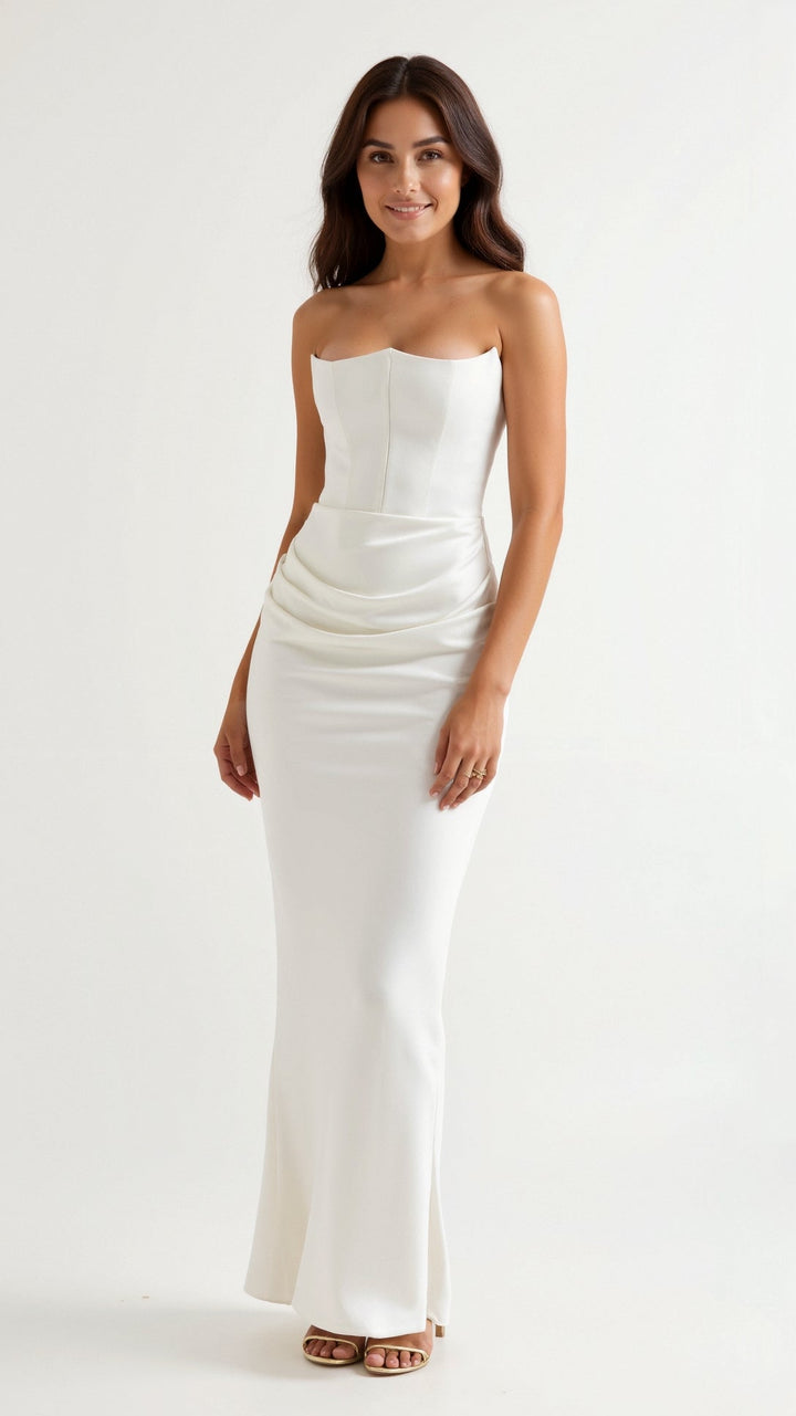 Zeitloses Säulen Maxikleid für Damen. Festliches Abendkleid, perfekt für Hochzeiten & Gala-Events.