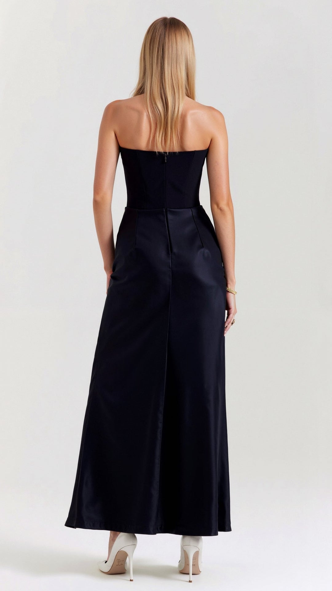 Formelles Säulen-Maxikleid für Damen. Perfekt als Hochzeitsgastkleid, Abendkleid oder festliches Outfit.