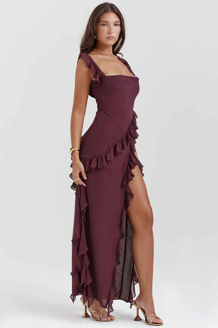 Elegantes Damen Sommer Maxikleid mit Rüschen und Frontschlitz. Perfekt für festliche Anlässe.