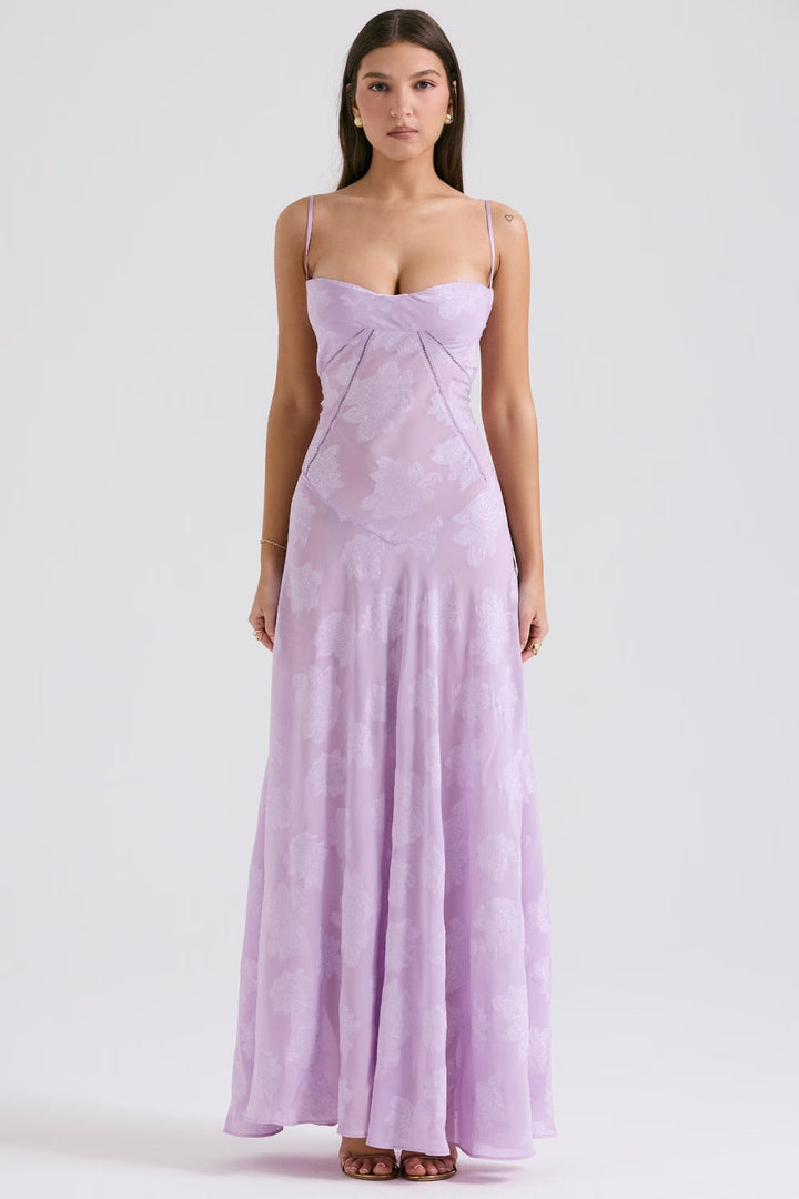 Vintage-inspiriertes Damen Maxikleid, Spitzenkleid & Abendkleid, ideal für festliche Herbst-Partys.