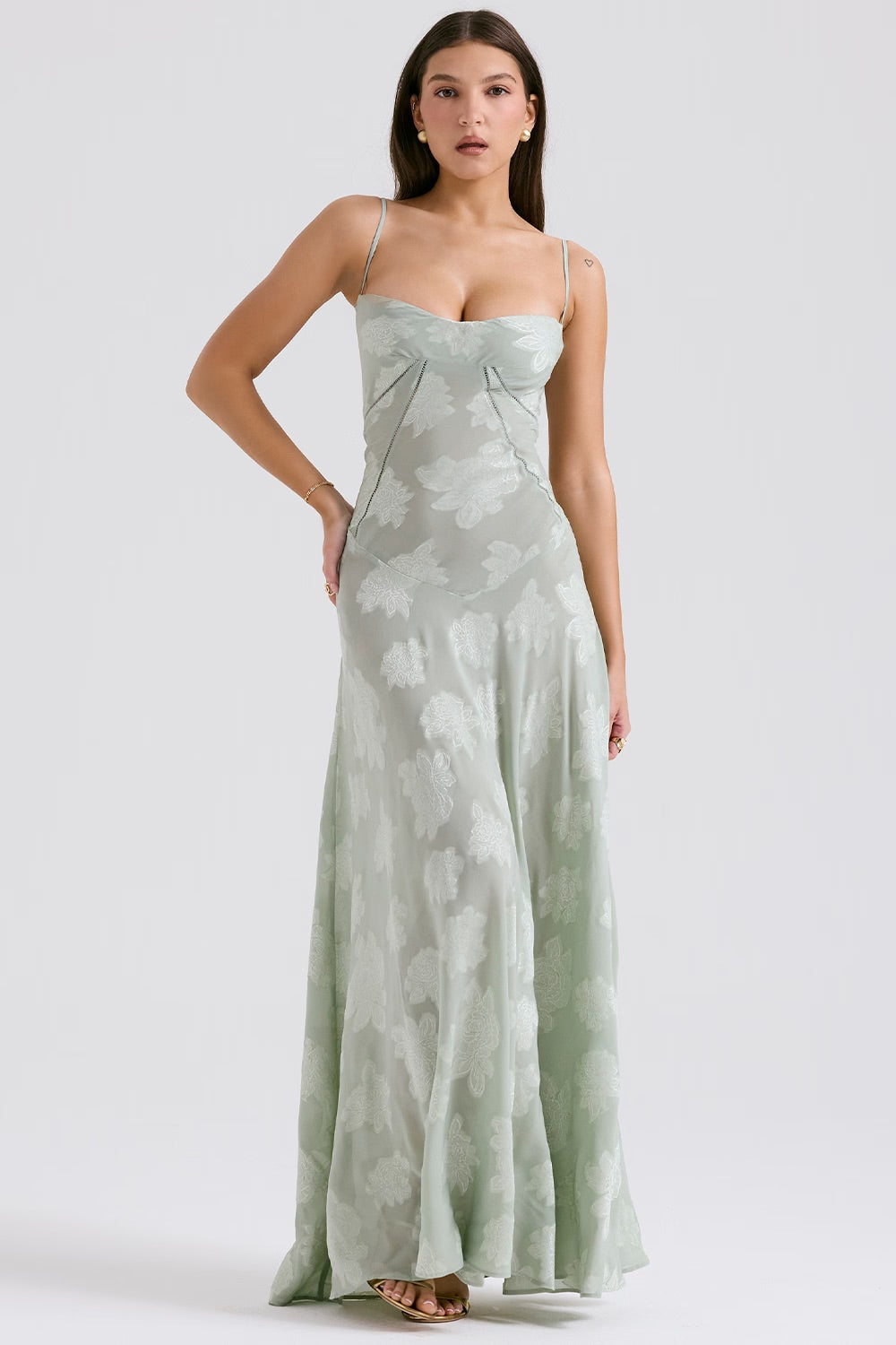 Elegantes Damen Spitzen Maxikleid, festliches Abendkleid für besondere Momente, perfekt für den Herbst.