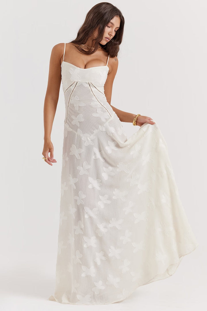 Festliches Damen Spitzen Maxikleid, stilvolles Abendkleid in femininer Passform, ideal für Herbst-Events.