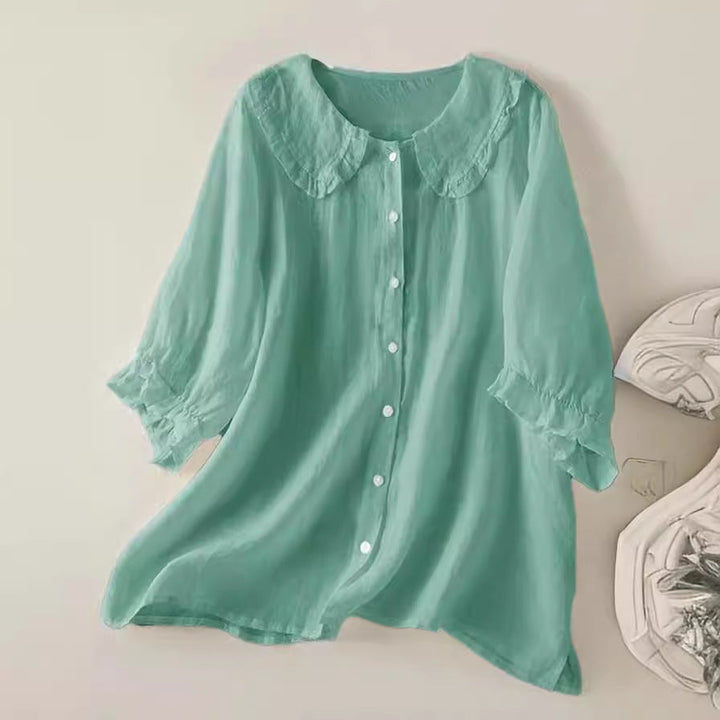 Feminine Bluse mit Rüschenkragen für Damen, super bequem und vielseitig kombinierbar.