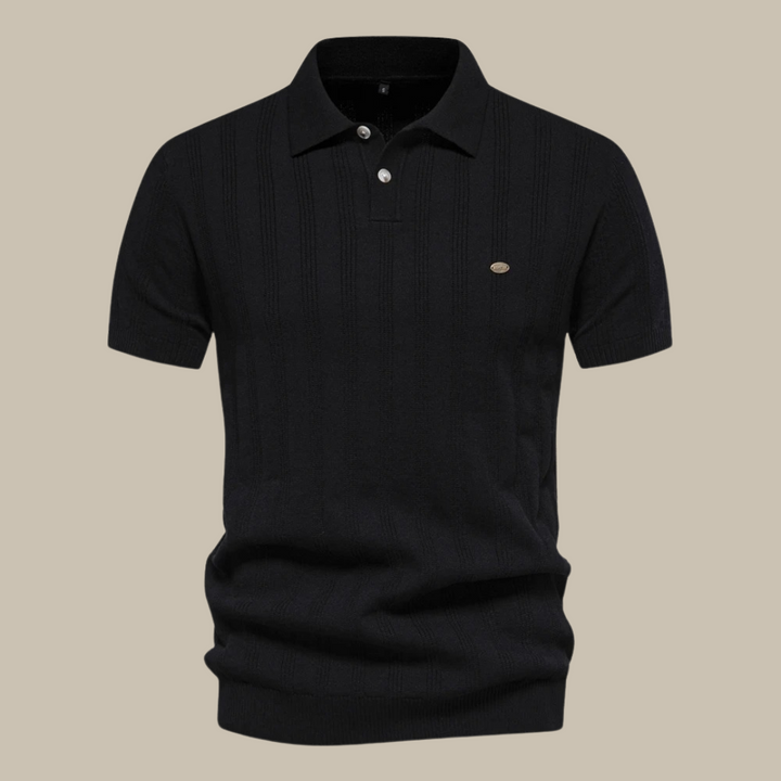 Modernes Herren Poloshirt mit kurzen Ärmeln. Vielseitig einsetzbar für Sommer & Business Casual Outfits.