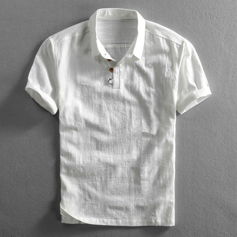 Atmungsaktives, einfarbiges Herren Polohemd mit Stehkragen. Stilvolles, bequemes Sommer-Polo für vielseitige Looks.