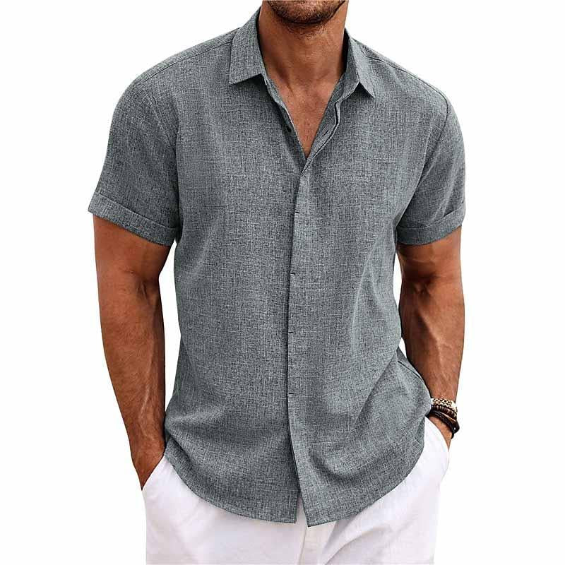 "Elegantes Herren-Polohemd, stilvoll designet, vielseitig einsetzbar, in klassischem Schwarz für jeden Anlass."