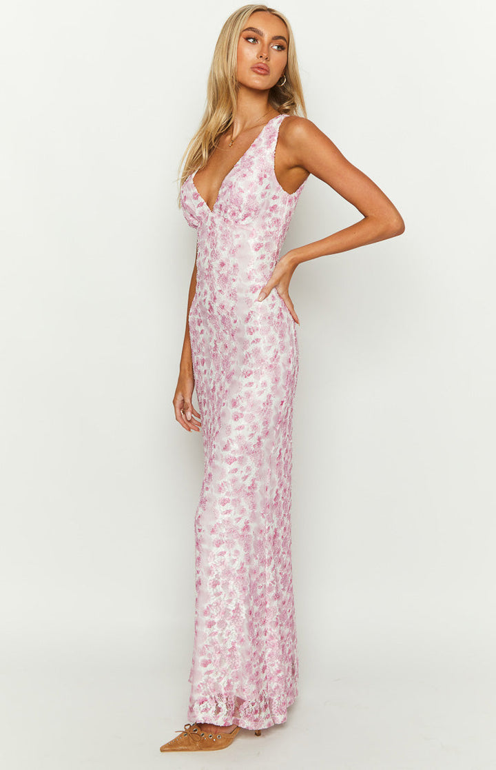 Schickes, langes Damen-Maxikleid in Rosa, elegant für Hochzeitsgäste und Abendveranstaltungen.
