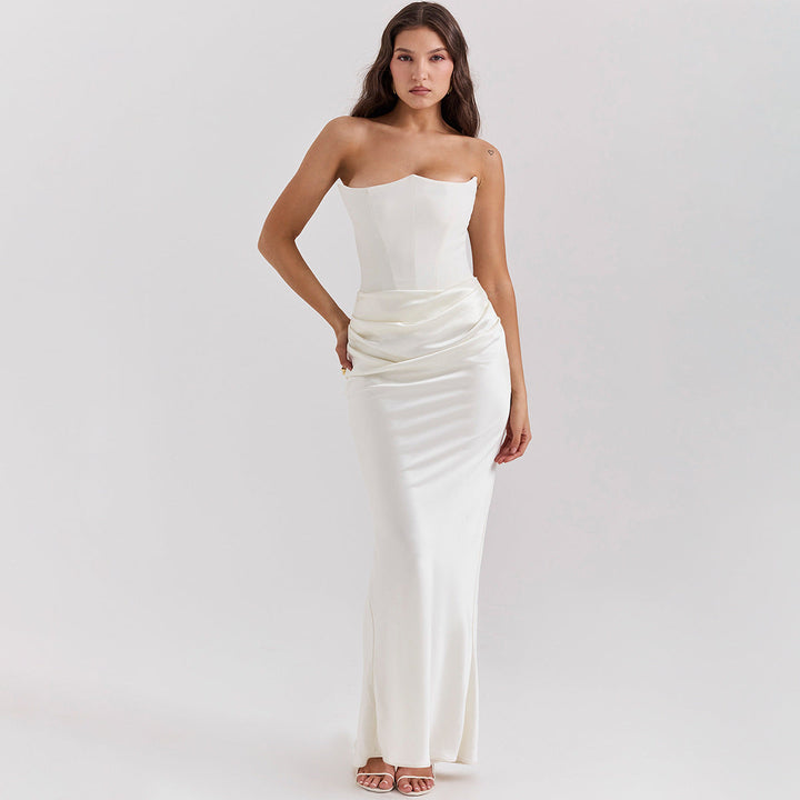 Festliches schulterfreies Damen Partykleid für besondere Anlässe, elegant, rückenfrei und langes Herbstkleid.