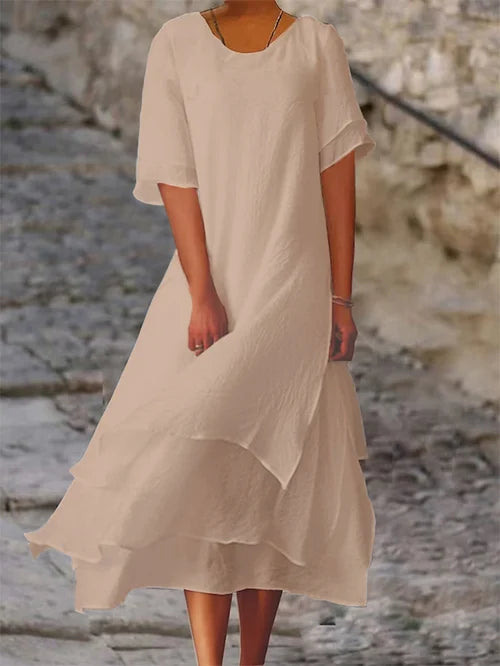 Schickes, leichtes Damen Kurzarmkleid. Bequemes und modisches Sommerkleid, perfekt für jede Damengarderobe.