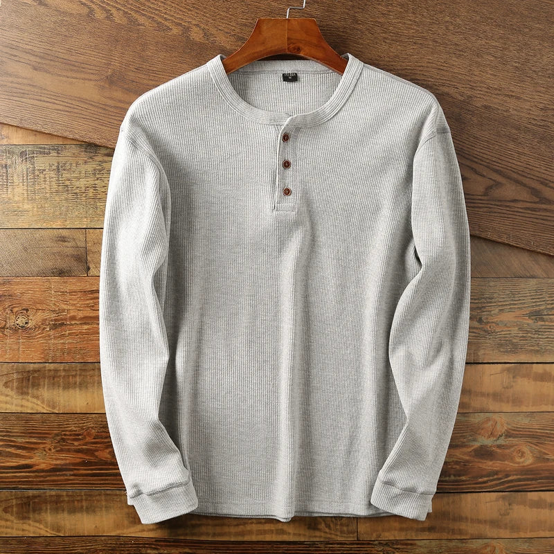 Emil Herren Henley-Shirt, Langarm, lässiger Stil für den Alltag, hoher Komfort.